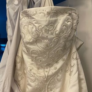 Alfred Angelo Wedding Dress